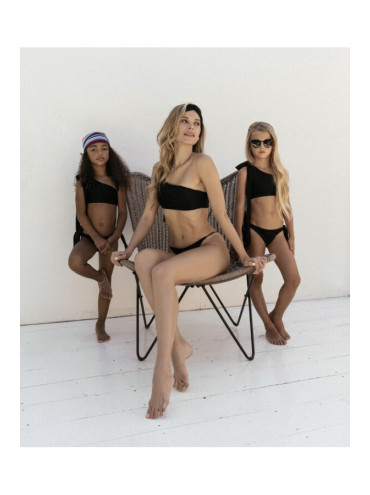 Black Wow Girls